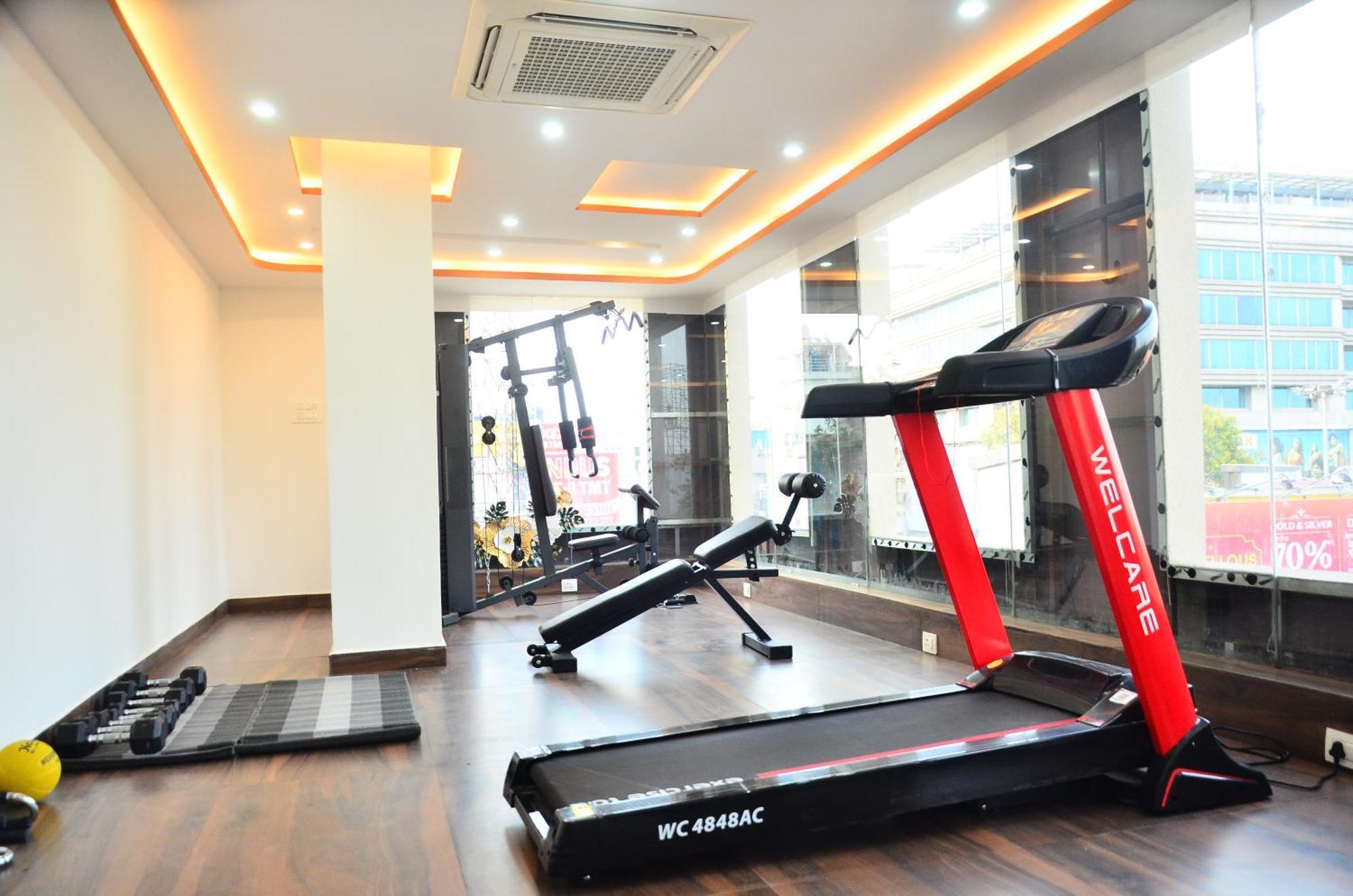 Hotel Eyrie Nest Bangalore Dış mekan fotoğraf